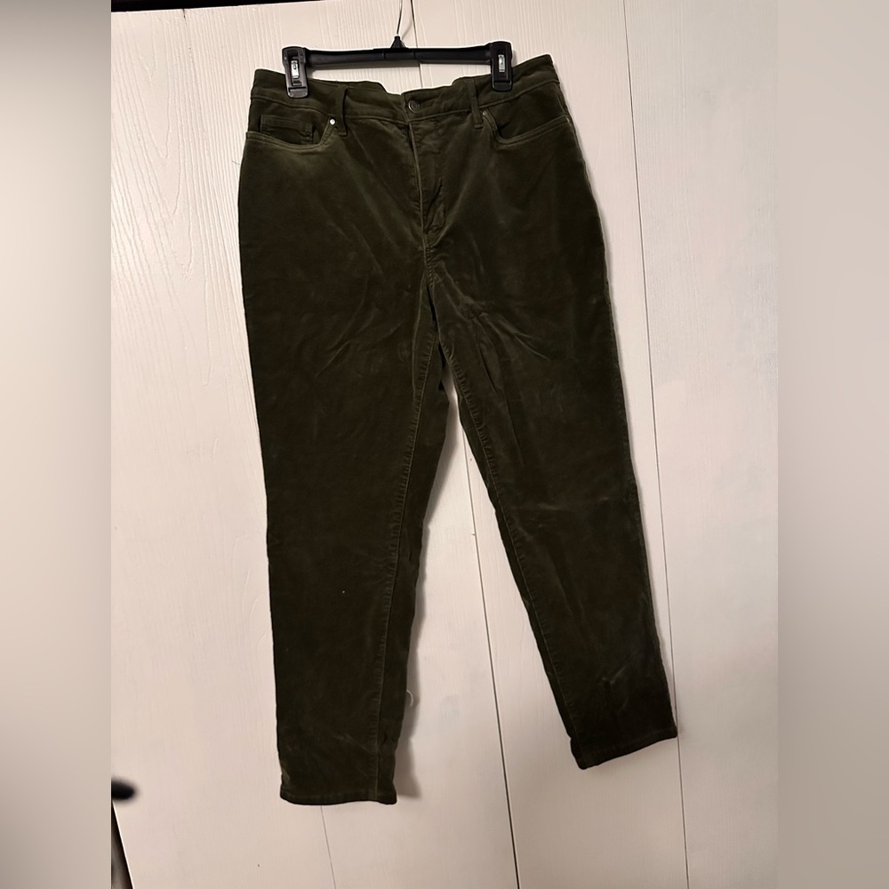 Croft & Barrow Olive Corduroy Bottoms